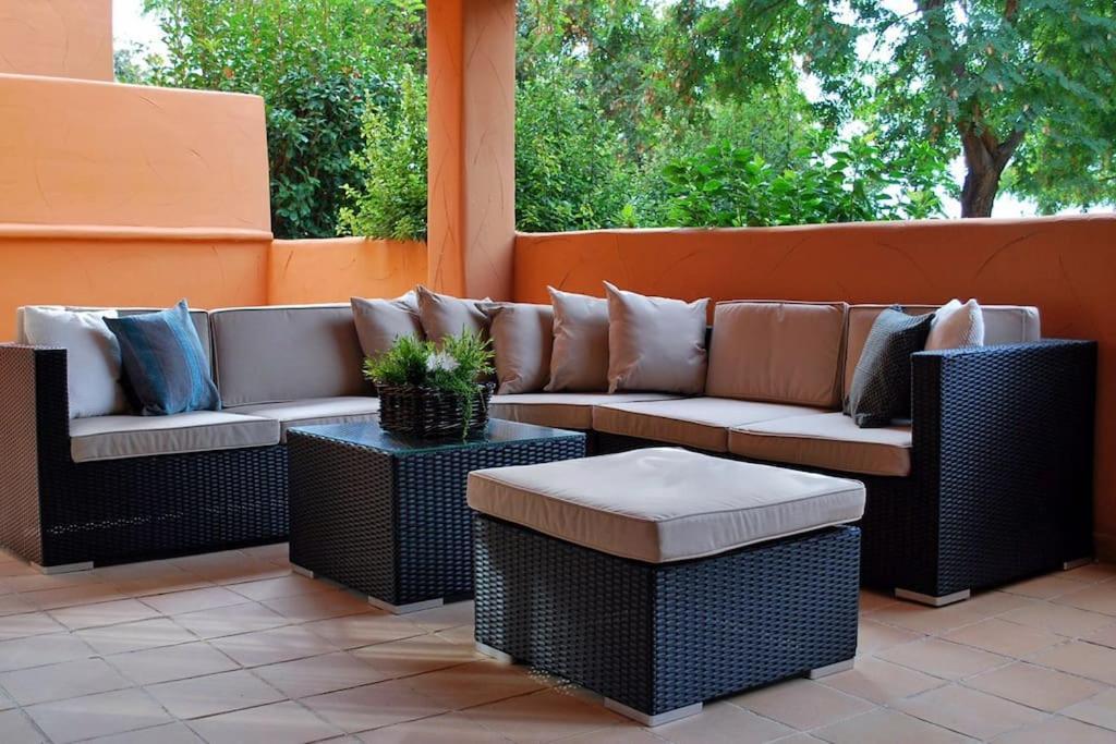 Apartment R22 Three Bed With Spa Marbella